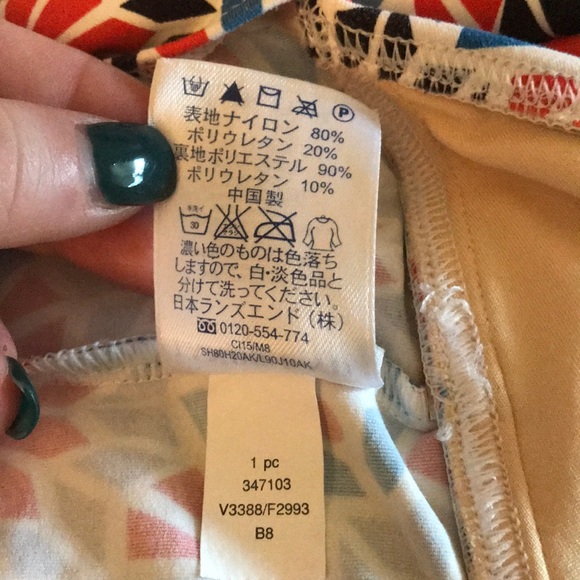 Lands’ End Tankini Top - Picture 4 of 4